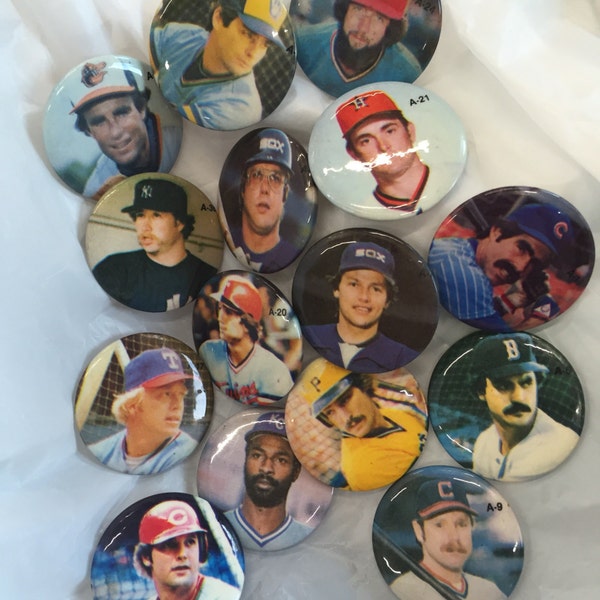 1981 TCMA Major League baseball pin lot 15 assorted nolan ryan carter Palmer Hall of famers