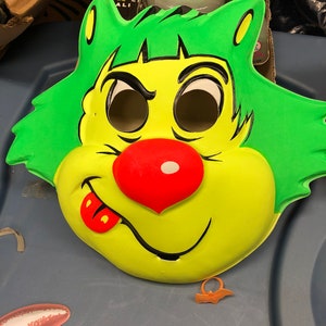1962 katnip the cat Halloween Mask New old stock Collegeville Ben cooper classic masks