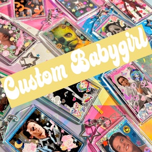 Monte uma Babygir! Chaveiro de acrílico personalizado com foto do seu slasher ou personagem de sua escolha! Fale comigo para que eu possa fazer algo especial para você :)