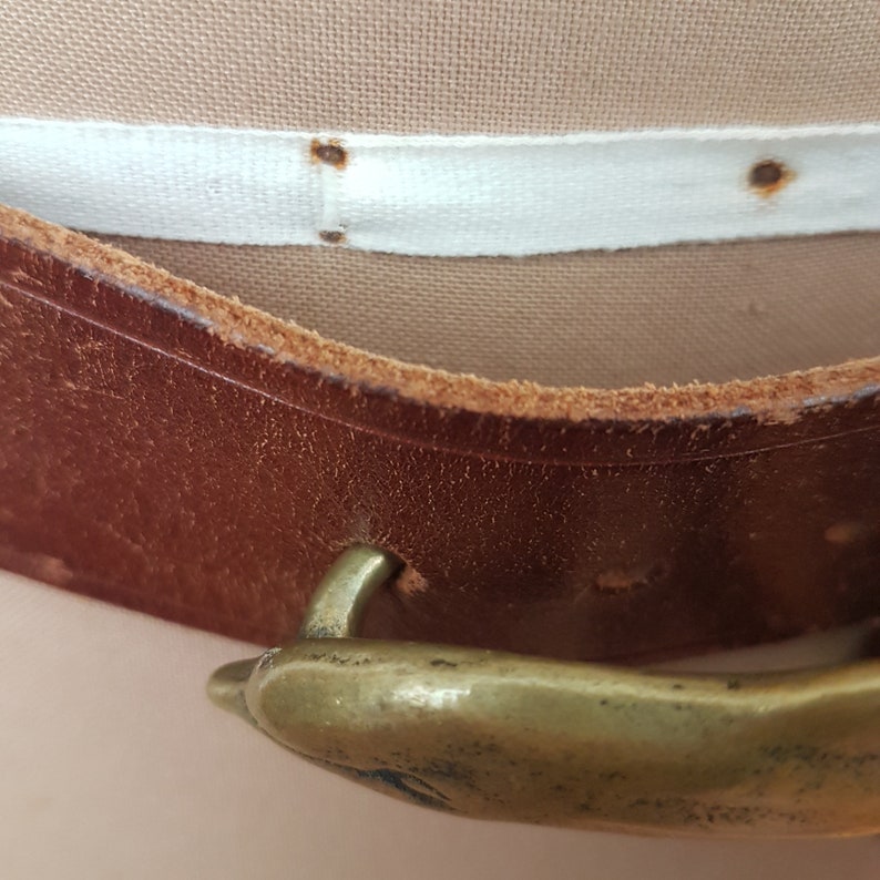 Vintage Solid Brass Dolphin Buckle Brown Leather Belt SZ 32 Novelty Gift Nautical Sea Creatures