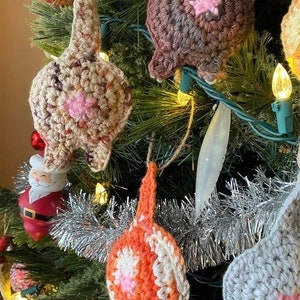 Funny Crochet Cat Butt Christmas Ornament, Cat Lover Gift
