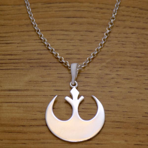 Impressive Solid 925 Sterling Silver Star Symbol Necklace with Chain Stunning Handmade Handcrafted Design