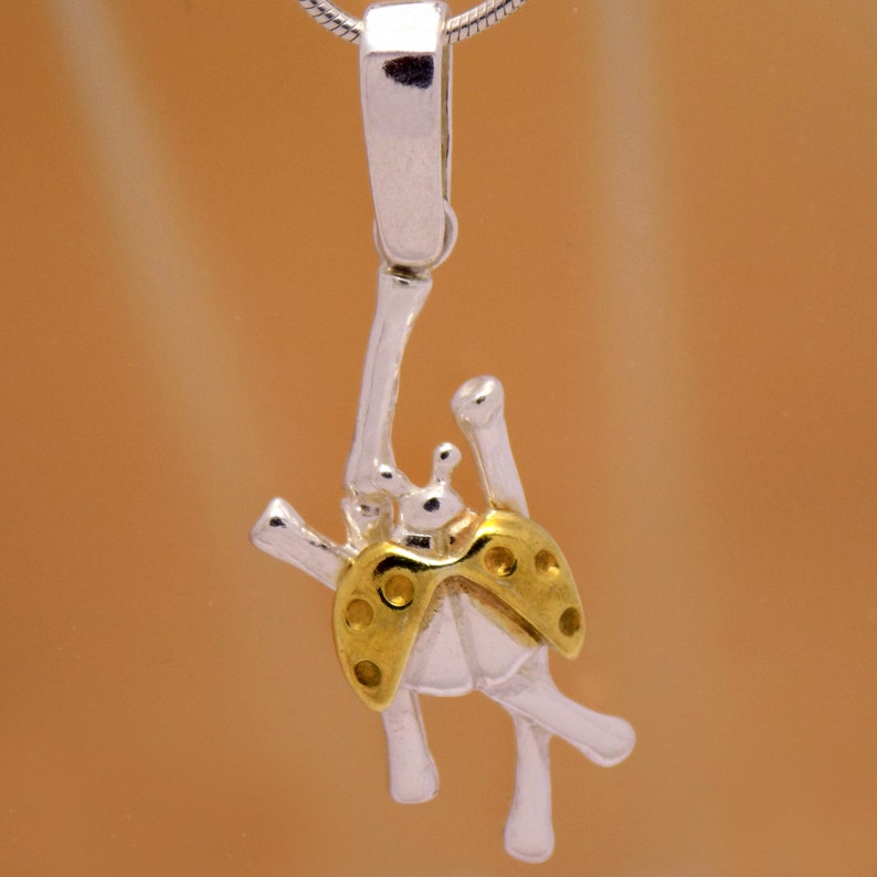 Beautiful 925 Sterling Silver Cute Ladybird Ladybeetle Gold Plate Pendant Marvelous Gently Children Kid/'s Charm Lovely Handmade Handcrafted