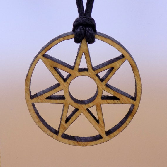 Vintage Wooden 7 Pointed Star Pendant 