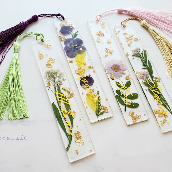 Resin Bookmark with Real flowers and Gold Flakes