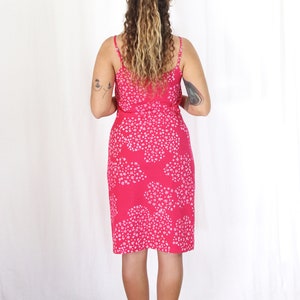 Cropped Button Up Cami. Ladies Fuchsia Rayon Floral Singlet. Spaghetti Straps image 3