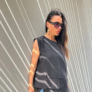 Sleeveless Tunic Top, Round Neck Top, Blend  Linen Tunic, Loose Fit Top, Black Tunic ALLA - TP0790CTLE