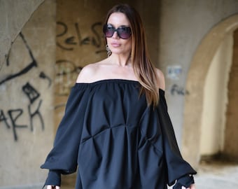 Tシャツ・カットソー VIVIENNE WESTWOOD Women Tunic Tops 412529 1505000J W009Q Bla Womens Tunic, Fashion, Black Elegant Shirt, Oversize Black