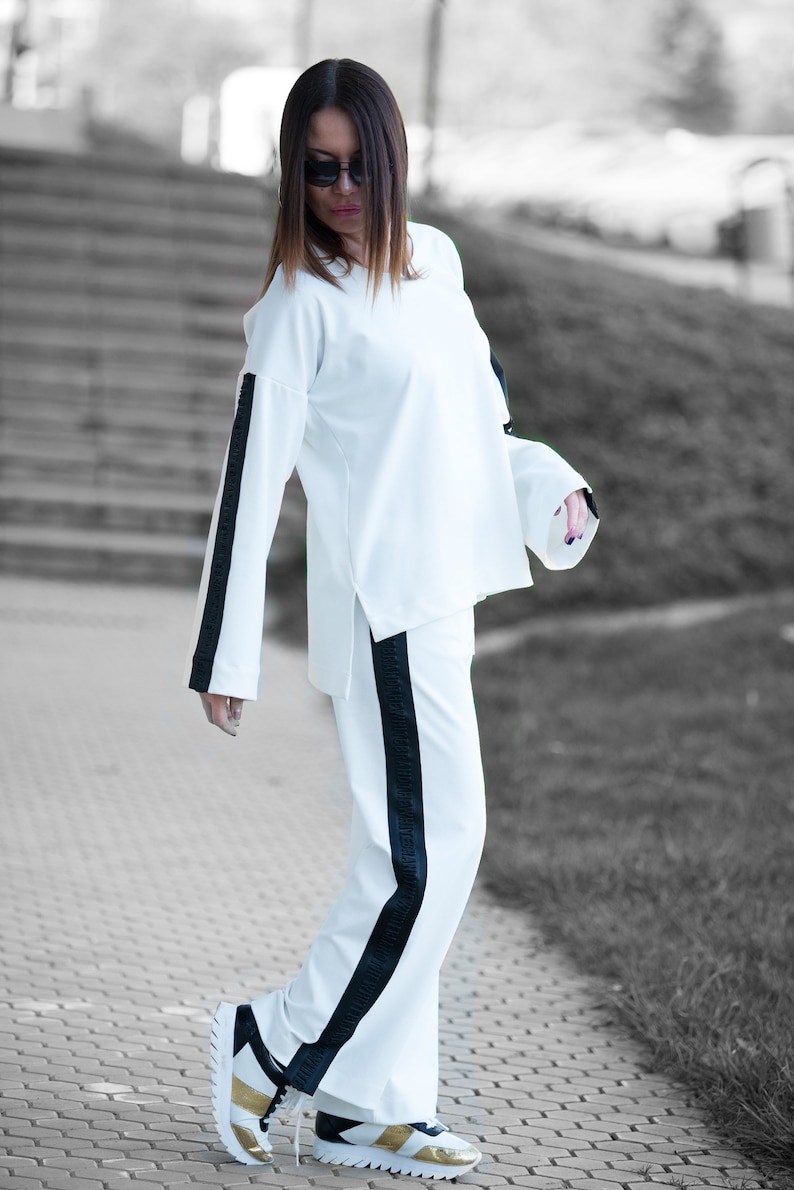 white trainer outfits