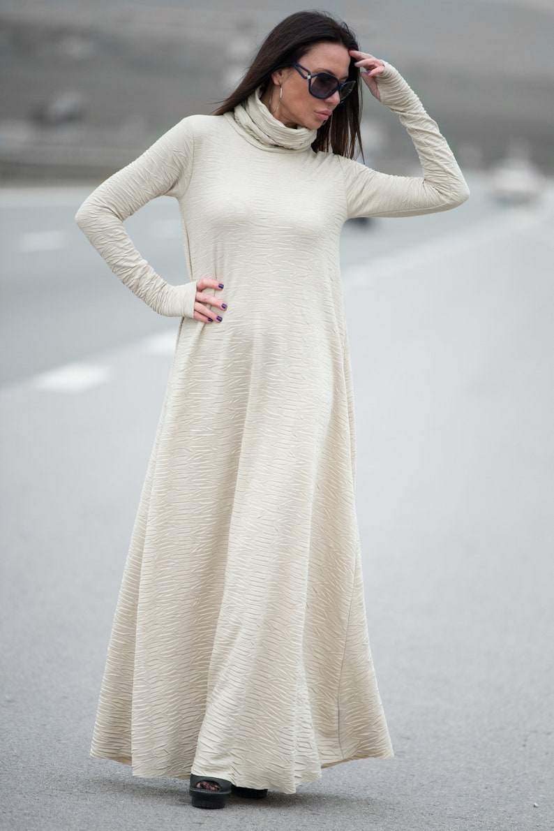 turtle neck abaya