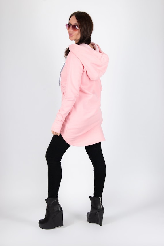 Thumbhole sweatshirt clearance