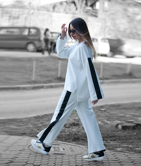 off white outfit womens