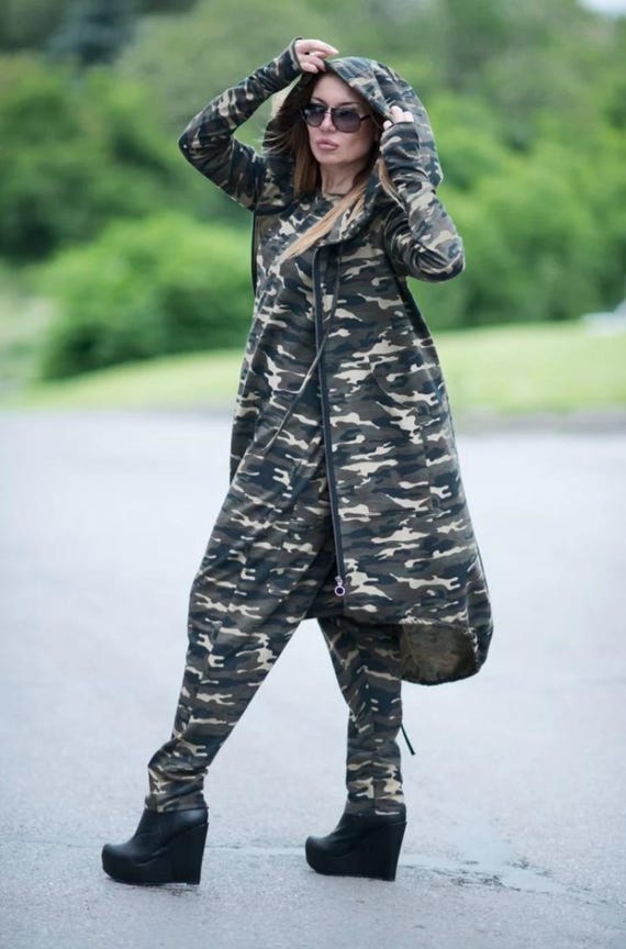 Womens camo clothes discount