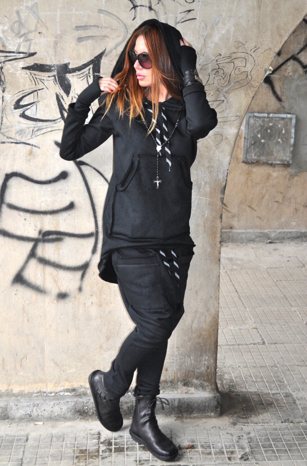 Black hoodie and leggings outfit new arrivals