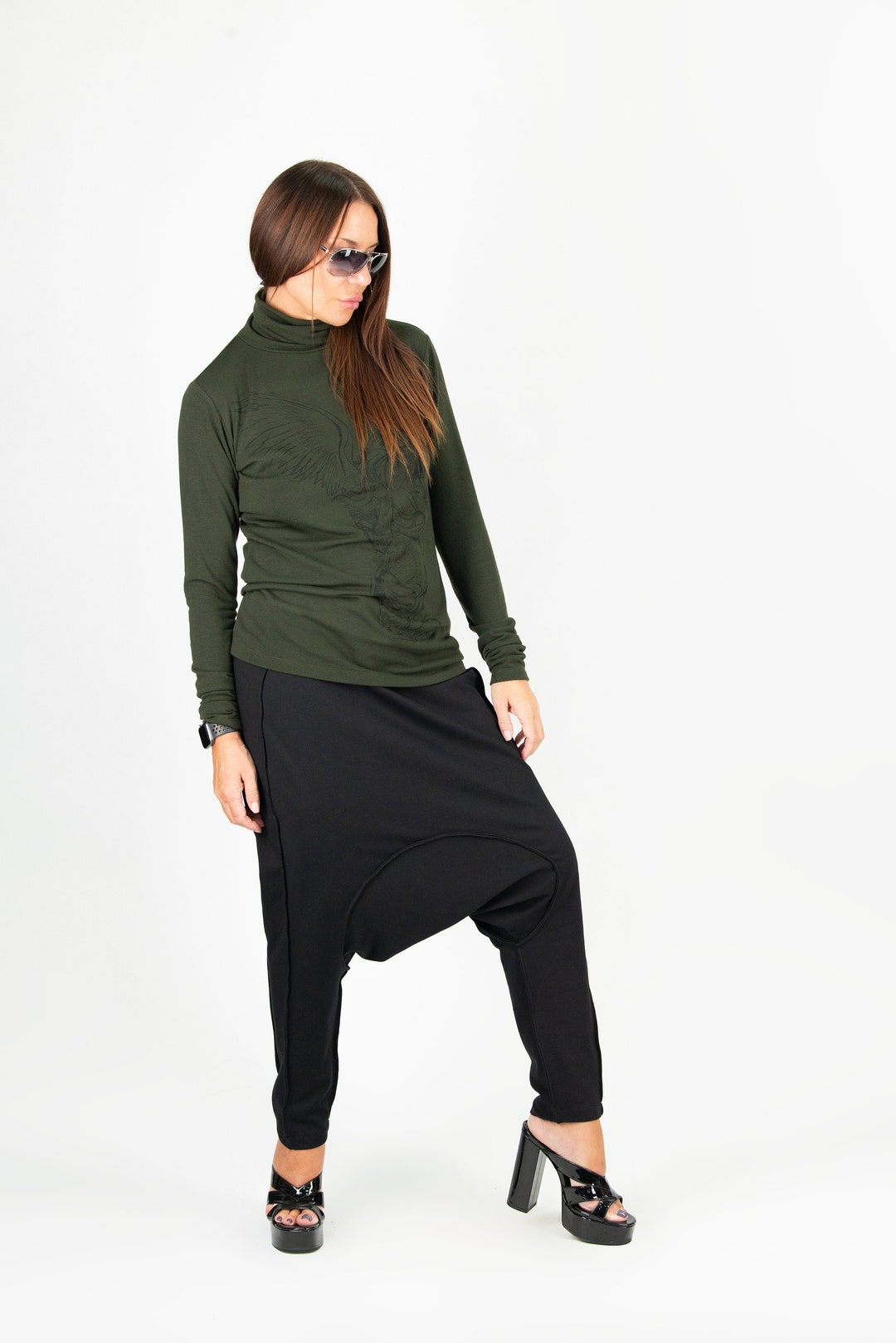 Pantaloni neri a cavallo basso, pantaloni sportivi, pantaloni a