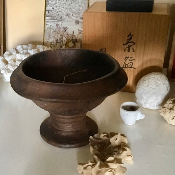 Plato de arcilla tribal africana