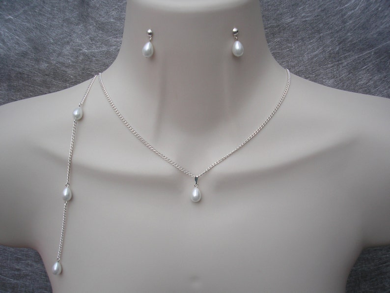 Pure White Teardrop Pearl Back Necklace Set Pearl Set Backdrop Necklace /& Stud Earrings Jewelry Set White Wedding Jewelry Set