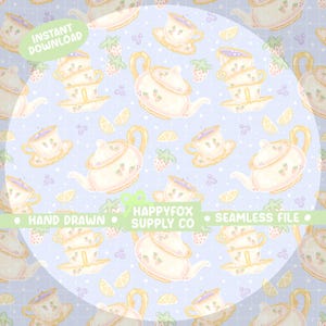 Puede incluir: Un patrón sin costuras con ilustraciones dibujadas a mano de teteras, tazas de té, fresas y rodajas de limón en colores pastel. El diseño incluye el texto "INSTANT DOWNLOAD", "HAND DRAWN", "HAPPYFOX SUPPLY CO" y "SEAMLESS FILE".