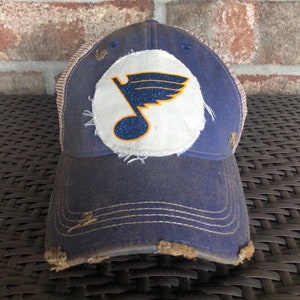 47 had a sale the other day, so I had to pick up some new Blues hats. : r/ stlouisblues