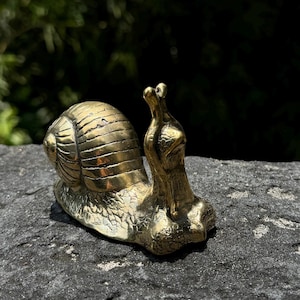 Brass Snail Sculpture, Handcrafted Solid Brass Figurine Vintage-Style Snail Ornament, Unique Table Decor Miniature Home Accent Gift