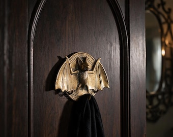 Halloween Bat Wall Hook Gothic Bat Hook Key and Jewelry Holder Gothic Towel Hook Antique Brass Wall Decor Gothic Halloween Home Decor