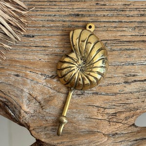 Brass Shell Wall Hook Coastal Decor, Beach House Accent Nautical Brass Hook for Keys  Towels Ocean decor Gift for new home