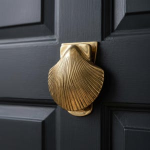 Vintage Brass Shell Door Knocker Bathroom Decor Solid Brass Seashell Hardware Antique Decor Housewarming Gift New Home Gift