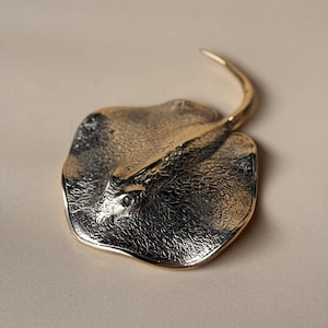 Wall Hook &quot;Stingray&quot; Key Hook Coat Hooks Bag Hook Art Decor Hangers Marine Shape, Modern Towel Hooks Bag Hooks Scarf Hooks, Brass Wall Hook