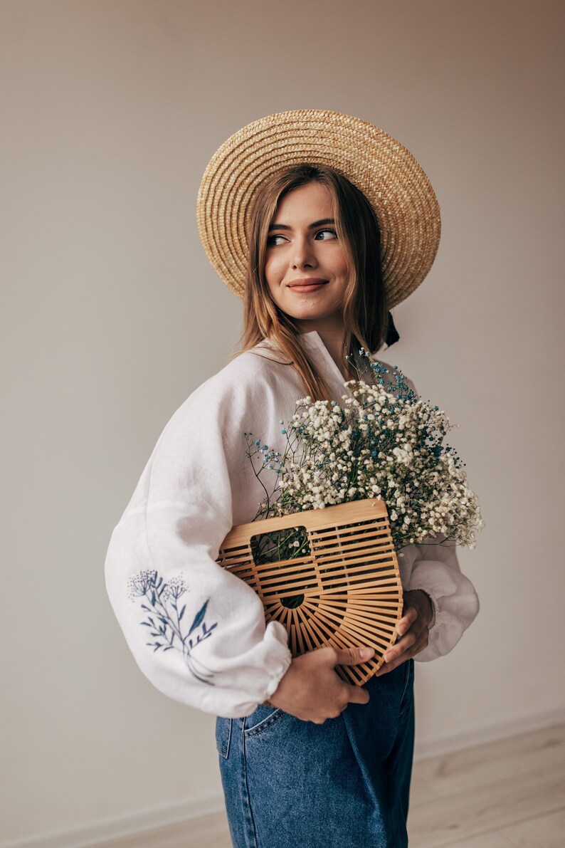 Linen embroidered blouse, Ukrainian traditional vyshyvanka Ukrainian Shirt Embroidery, Folk modern Vyshyvanka image 1