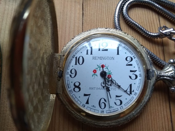 Four vintage watches for parts or repair Support … - image 6