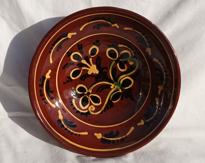 Brown Folk Flower Brown Plate, Handpainted wall plate, Flower designed Wall Hanging, Kitchen Decoration, Rare Wall Hanging Plate