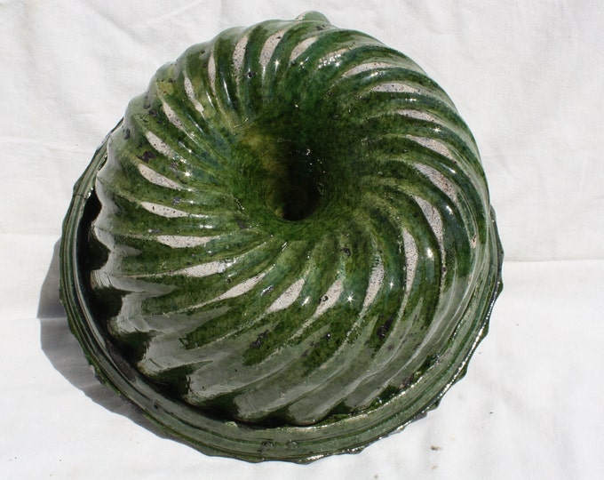 Antique Green Glazed Ceramic Baking Cooking Form, Folk Baking Form, Puding Form, Cooking Mold