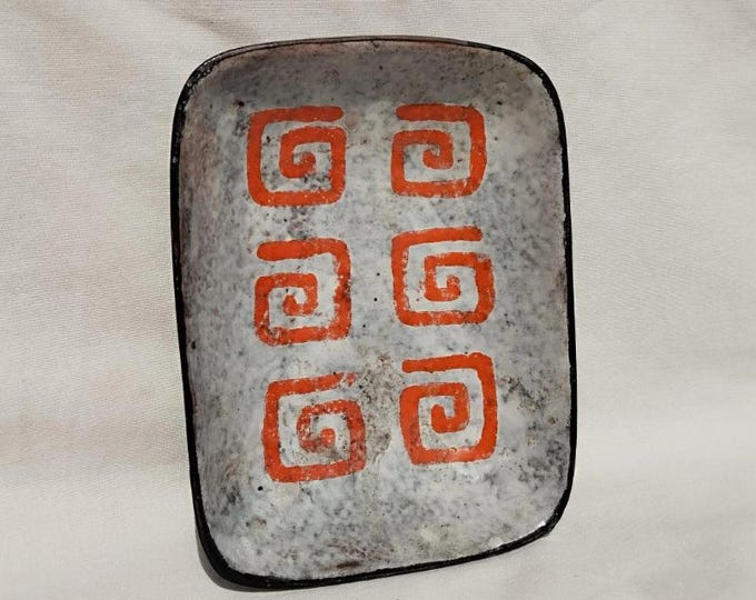 Vintage Retro Style Colored Glazed Art Ceramic Cubic Pottery Plate