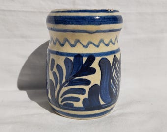 伝統的な白青陶器のトランシルバニア花瓶、アンティークの手描き青陶器