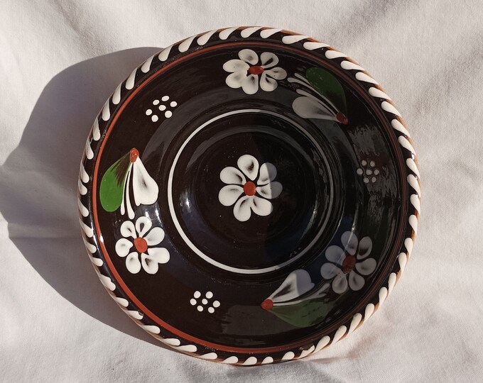 Hungarian Traditional Folk Black Plate, Vintage Hand Painted Wall Plate Dishes, Wall Hangings, Folk Art, Flower Design