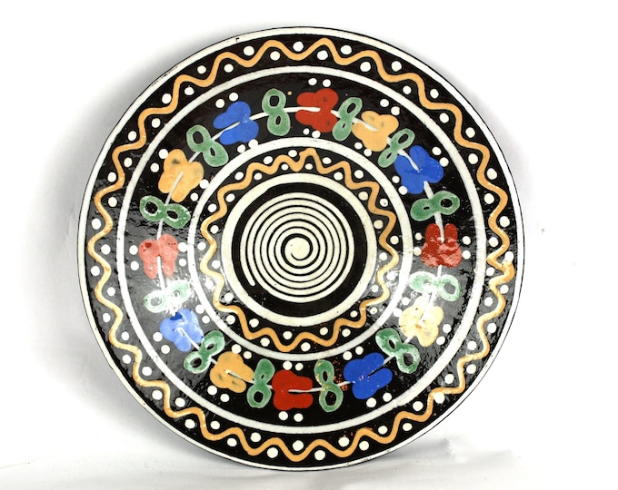 Hungarian Traditional Folk Plate, Vintage Hand Painted Wall Plate Dishes, Wall Hangings, Folk Art, Flower Design