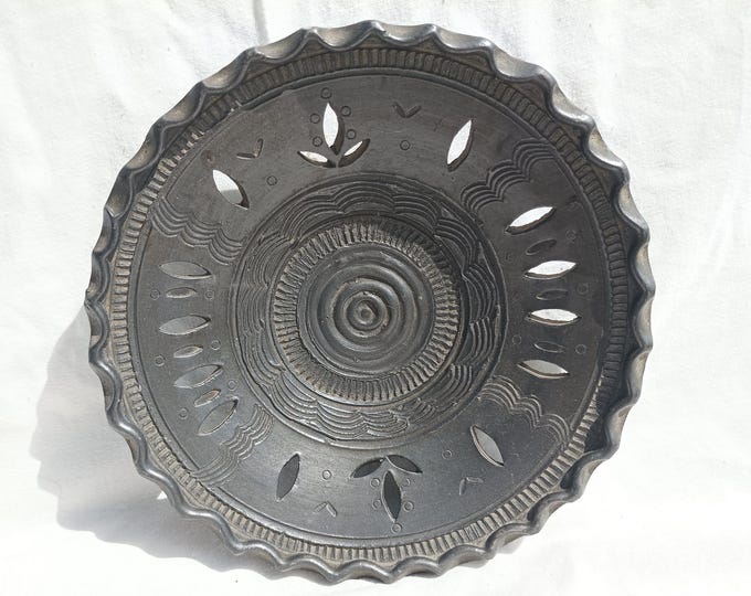 Vintage Black Wall Plate, Wall Hangings, Folk Art, Reticulated Carved Plate