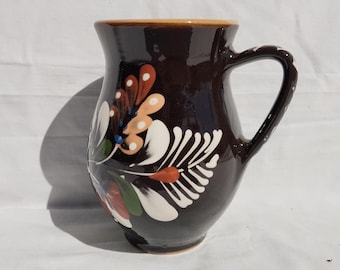 Black Glazed Stoneware Pitcher: Hungarian Folk Pottery with Flowers
