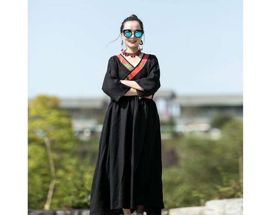 black travel dress with pockets