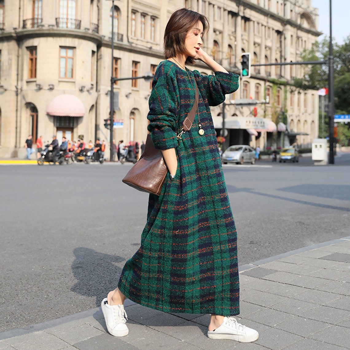 Womens Winter Loose Fitting Plaid Thicken Wool Robe Dress With