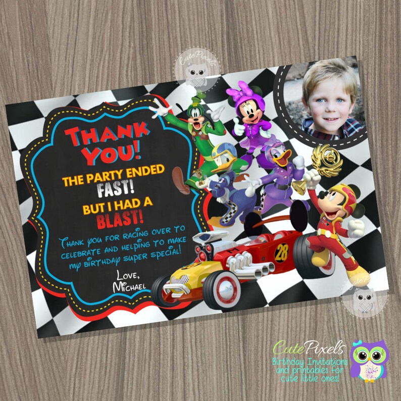Mickey Mouse Roadster Racer Cupcake toppers Mickey Mouse Mickey Mouse Roadster Racer Cupcake toppers Mickey Mouse
