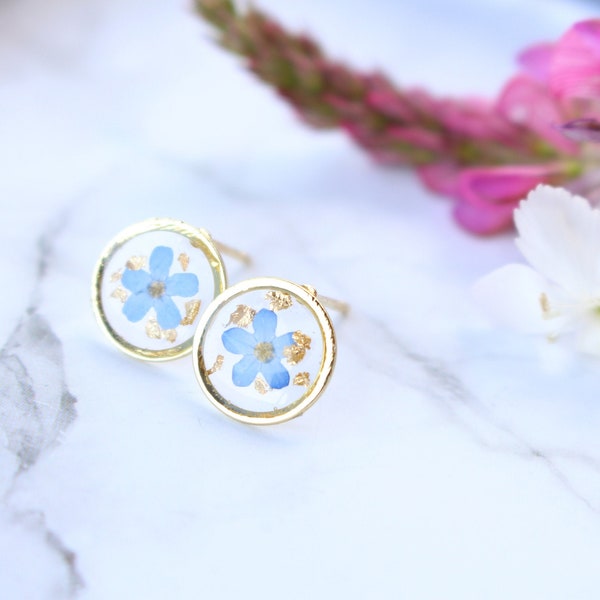 Forget me not gold earrings, Forget me not studs gold, pressed flower earrings gold, gold flakes in resin earrings,tiny flower stud earrings