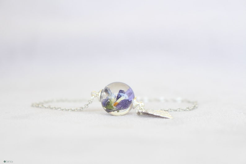 flower mini bracelet Real violet bracelet teenage girl bracelet gifts delicate bracelets tiny bracelet with flowers real violet flowers