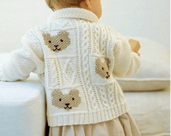 TB1 BAMBINO/BAMBINO INFANZIA Cardigan/Giacca con motivo a orsetto carino Modello di maglia PDF da scaricare