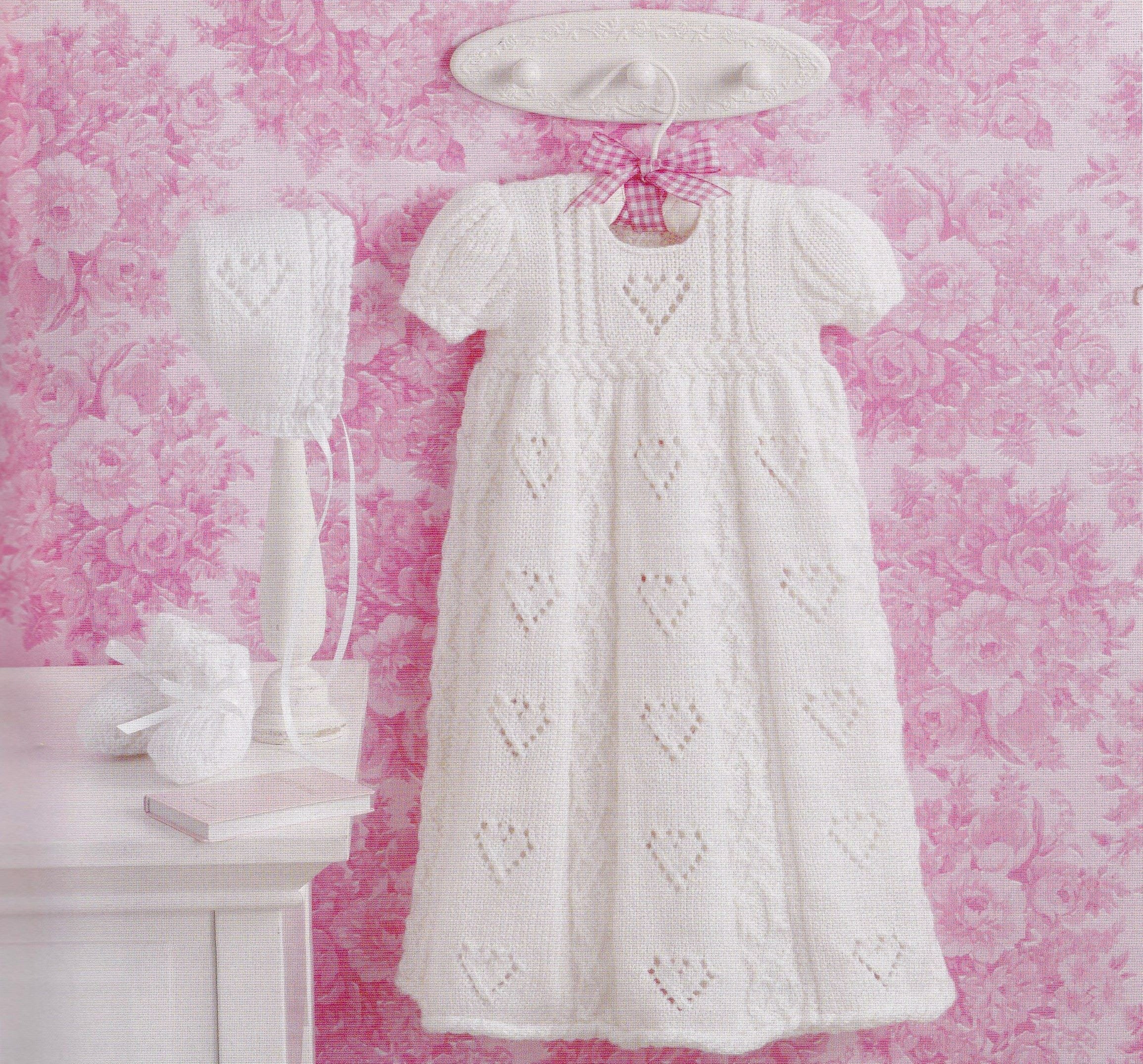 Taufkleidchen/Segenskleidchen/Herzkleid/klassisches Babykleid mit Mütze & Schühchen Strickmuster PDF Download.