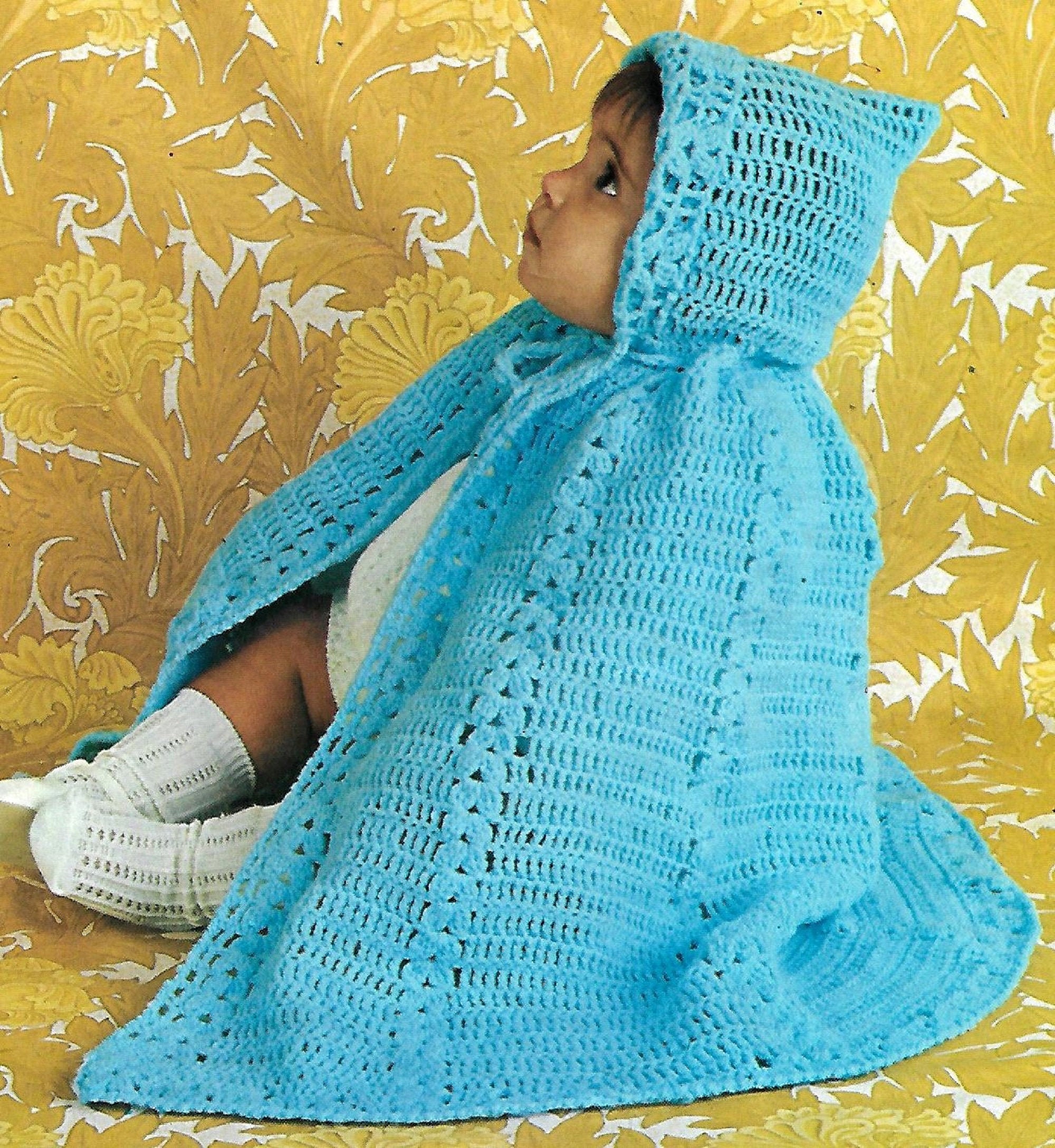 2327 CC BABY'S Carry Cape With Hood Vintage Crochet Pattern