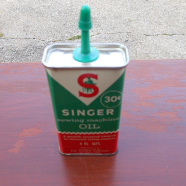 Vintage Singer Sewing Machine Oil Can