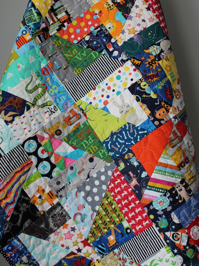 I Spy Quilt Scrappy Baby Quilt-Quilt For Baby Boy-Unique | Etsy