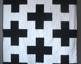Toddler Quilt- Plus Baby Quilt- Black and White Baby Bedding-Black White Gold Nursery Bedding- Black White Baby Quilt-Modern Baby Quilt