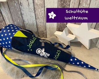 Schultüte mit Namen Astronaut Raumfahrt personalisiert aus Stoff blau gelb Kobärnikus